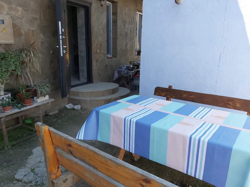 Дом в 15 минутах ходьбы от моря