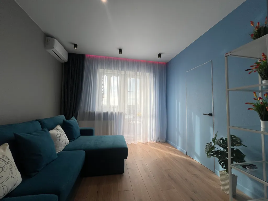 Апартамент с видом на озеро Кубань с джакузи с качелей