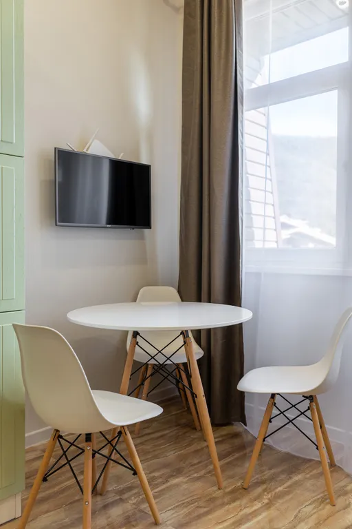 Уютные двухуровневые апартаменты с видом на горы в ЖК RED GLADE