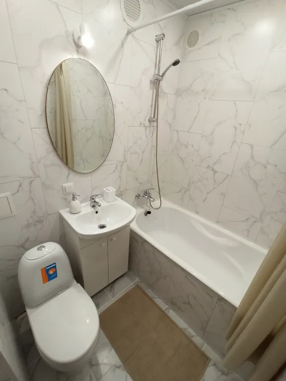 Светлая, уютная квартира на площади Победы