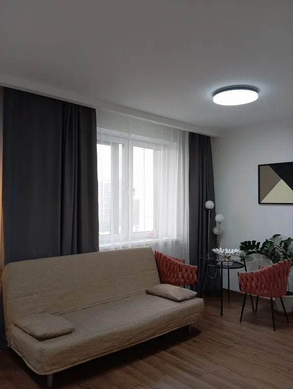 Место в подземном паркинге Центр Екатеринбурга Красивый вид.