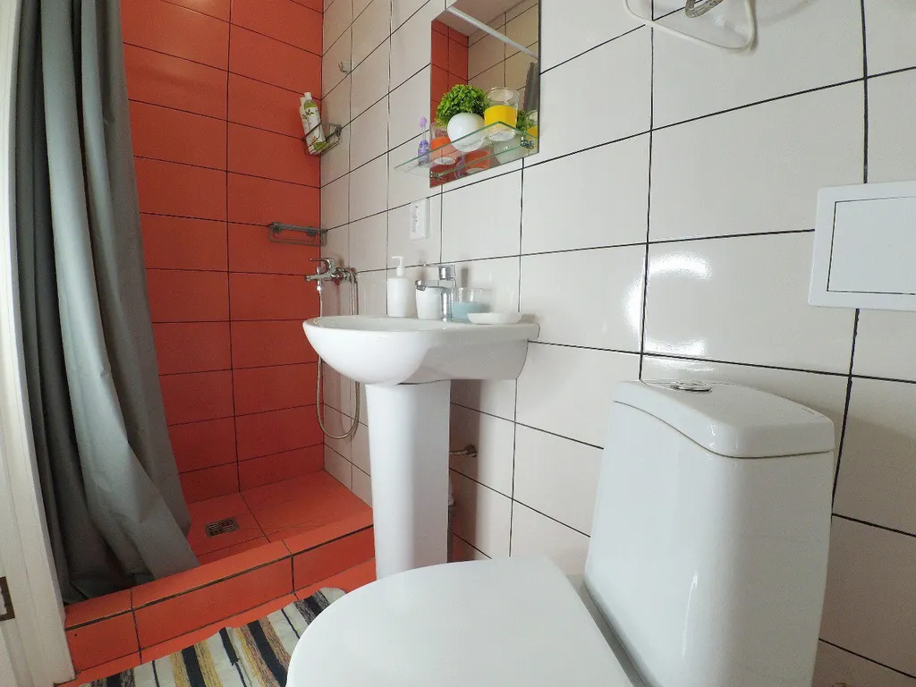 Апартамент Tat House в центре города у станции метро