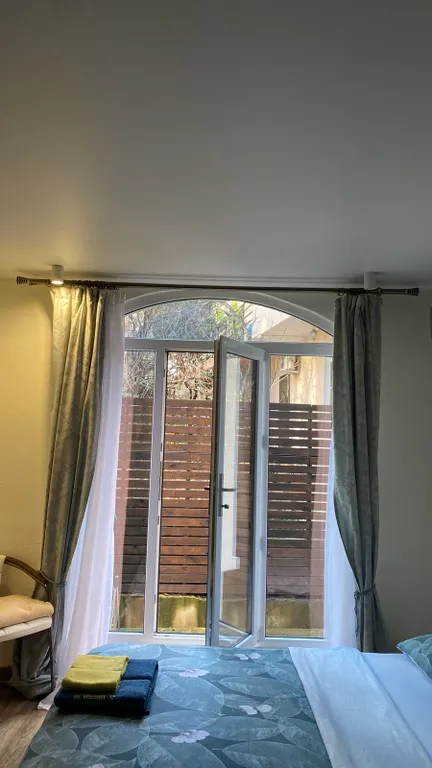 Квартира Квартира Студия на первом этаже с выходом на задний двор ЖК Резидент — Адлер