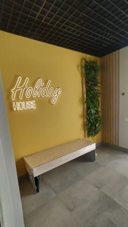 Квартира с видом на бассейн