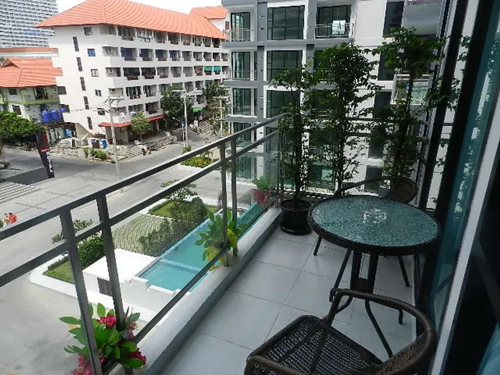 Апартамент с 1 спальней и гостиной у моря