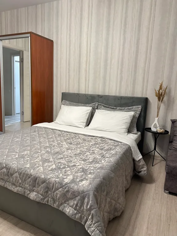 Квартира Новая квартира люкс — Мирное