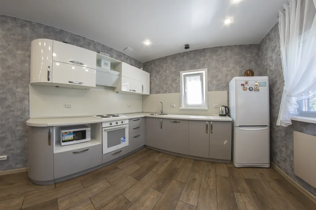 Дом у озера с сауной и банным чаном