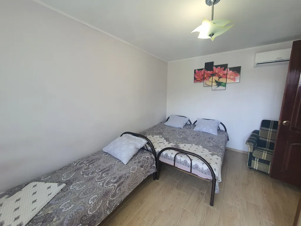 Квартира Комната — аренда посуточно в Витязево