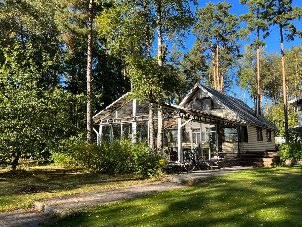 Коттедж Уютный гостевой дом на берегу Финского залива с баней — Приморск