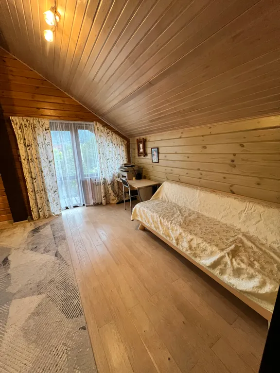 Дом на берегу маны