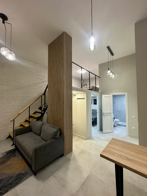 Двухуровневая квартира в стиле Лофт — аренда посуточно в Королёв