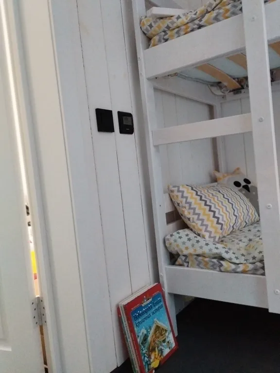 Уютный дом на две семьи в коттеджном поселке