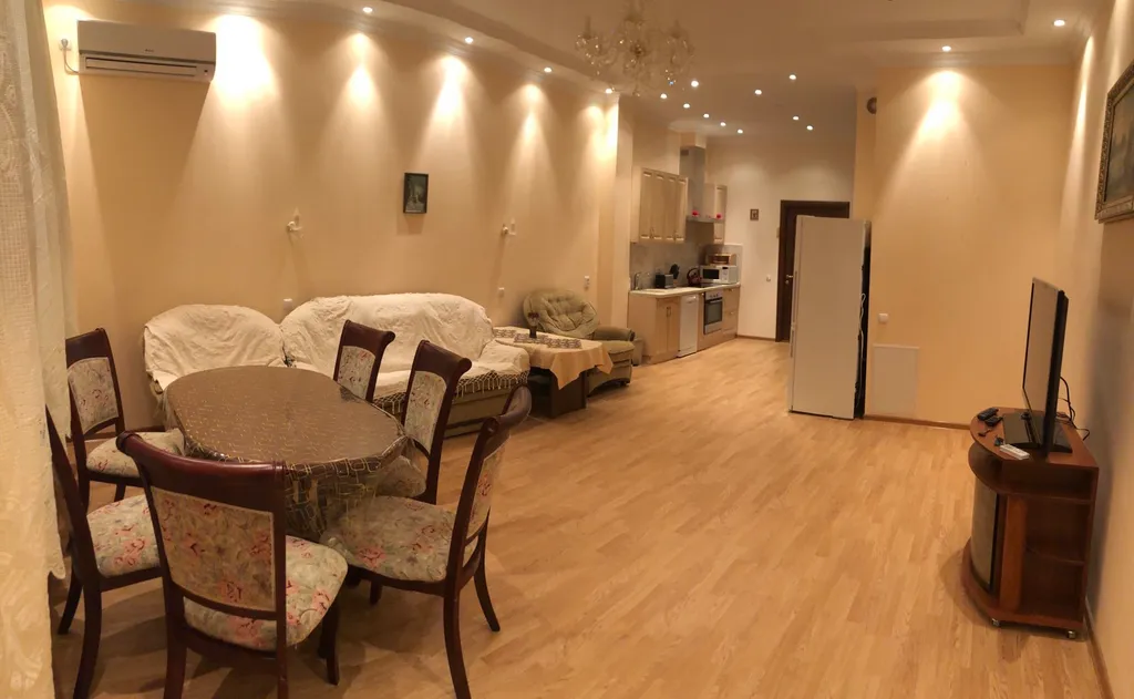 Коттедж Эллинг ( дом) для большой компании ( семьи) — аренда посуточно в Орджоникидзе