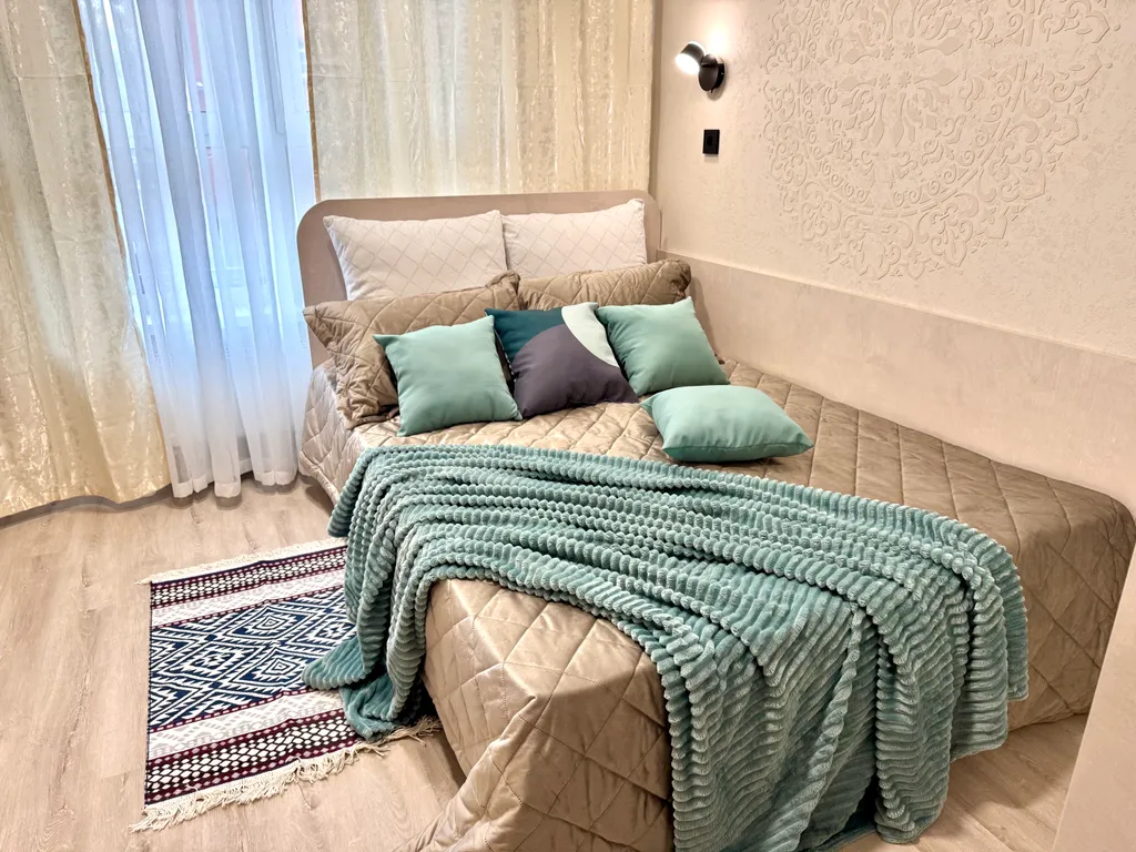 Современная квартира-студия возле ЖД Вокзала — аренда посуточно в Барнаул