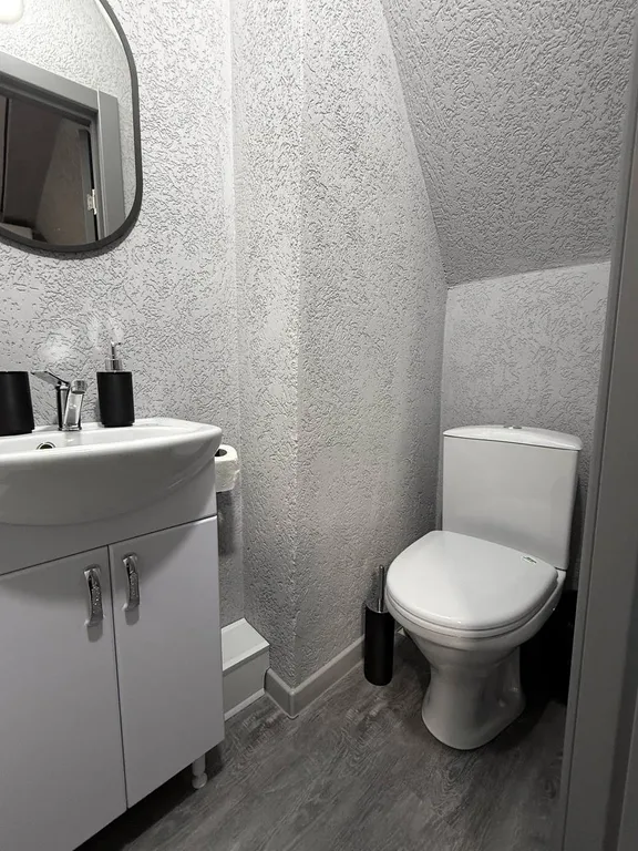 Трехместный номер на 2 этаже в центре города