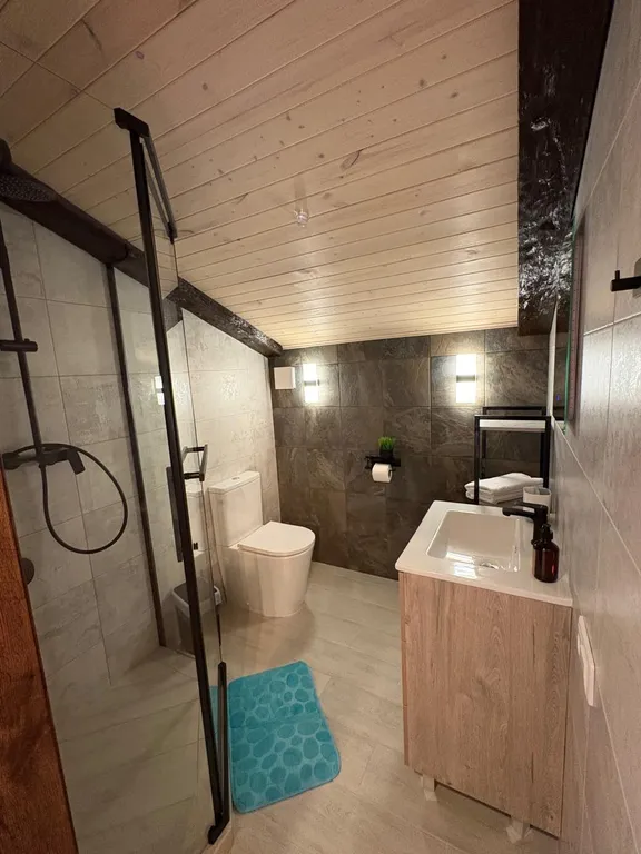 4-комнатный Дом