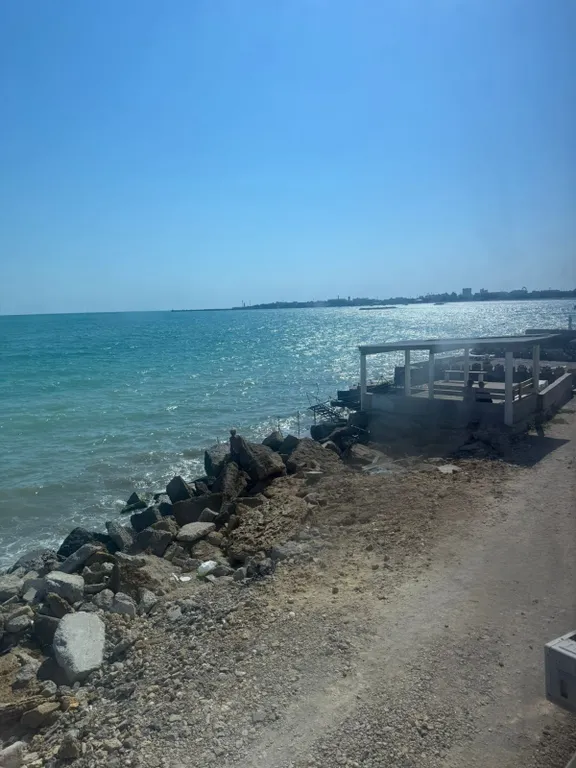 4-комнатный 8-местный номер с видом на море