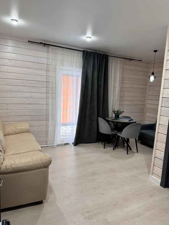 3-комнатный Дом