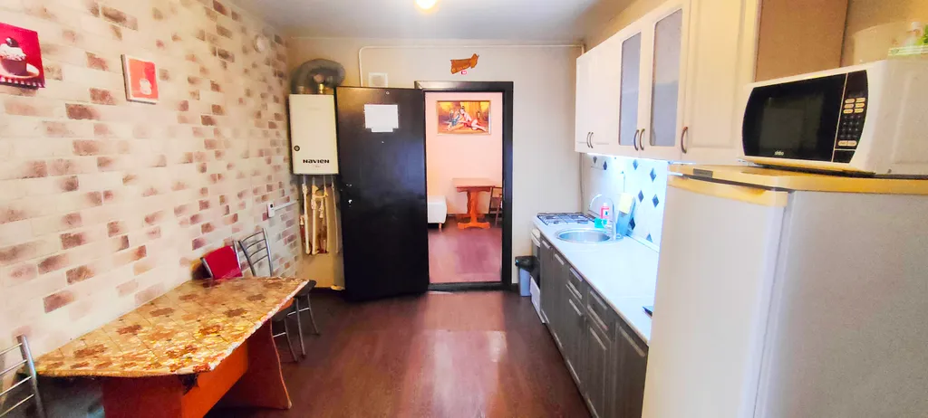 Гостевой дом на берегу озера у парка