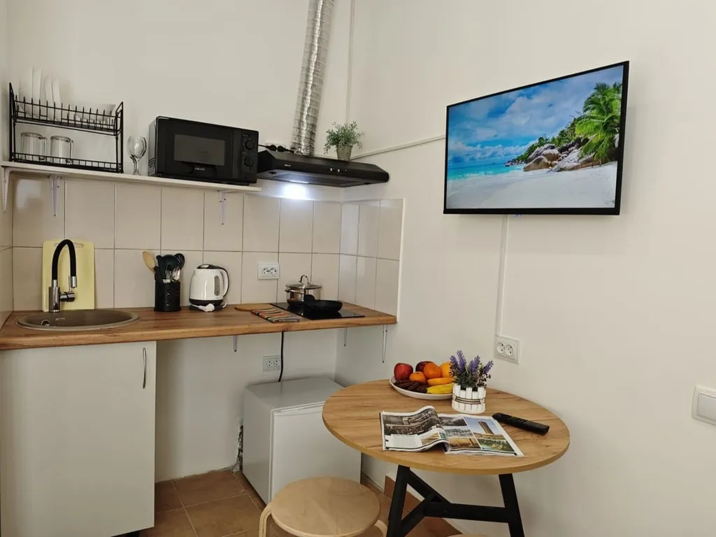 Уютная студия на двоих с кроватью-трансформером