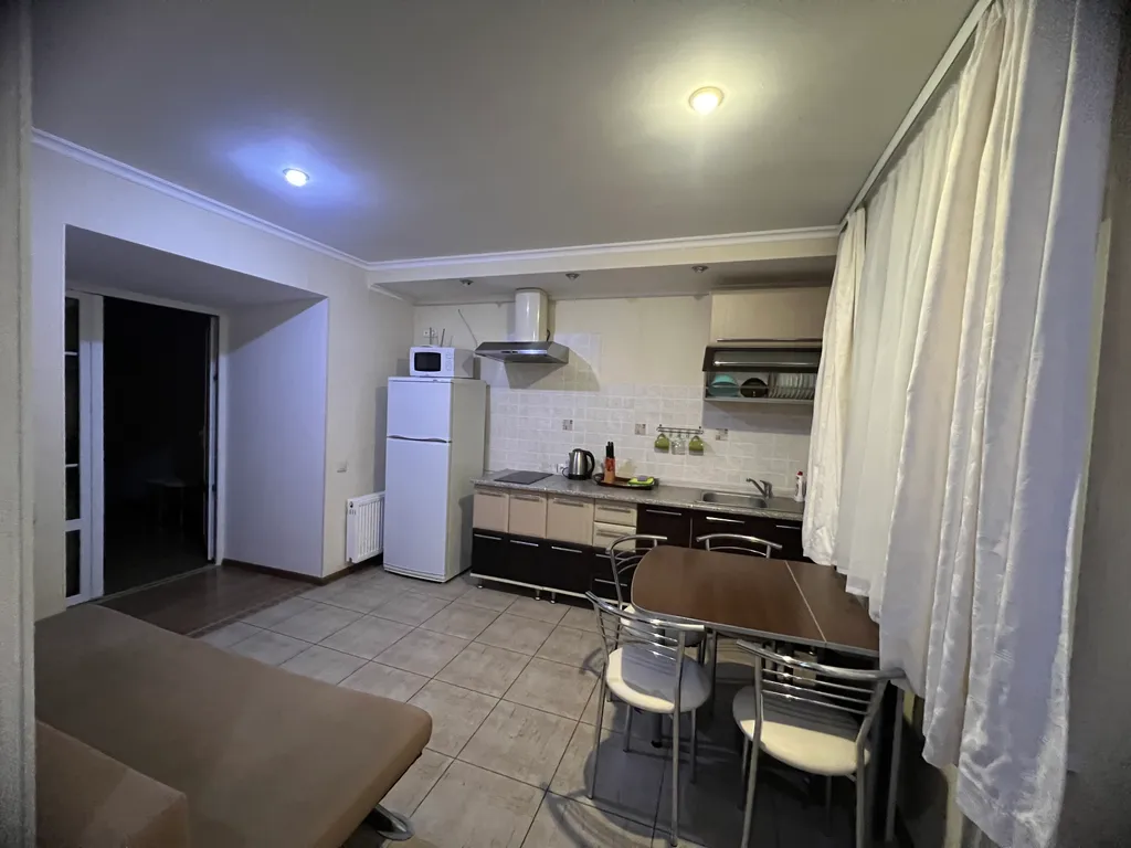 Дом с отдельным двориком