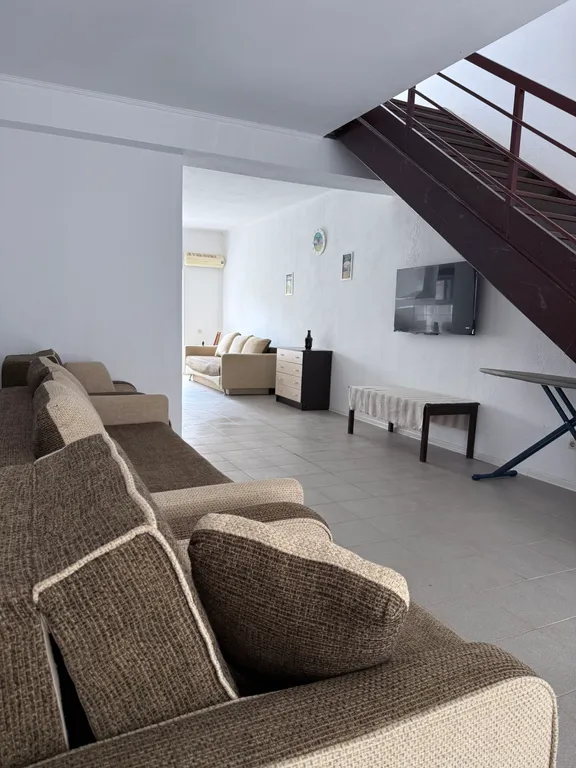 Коттедж Уютный дом — аренда посуточно в Заозёрное