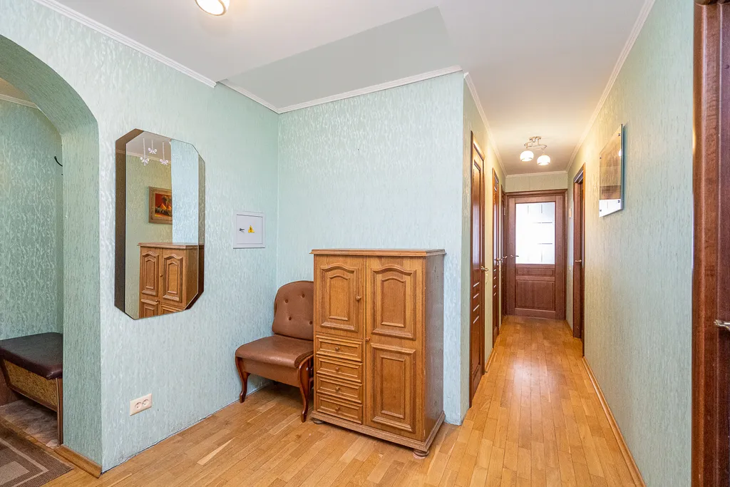 Трехкомнатная квартира с видом на реку Свислочь