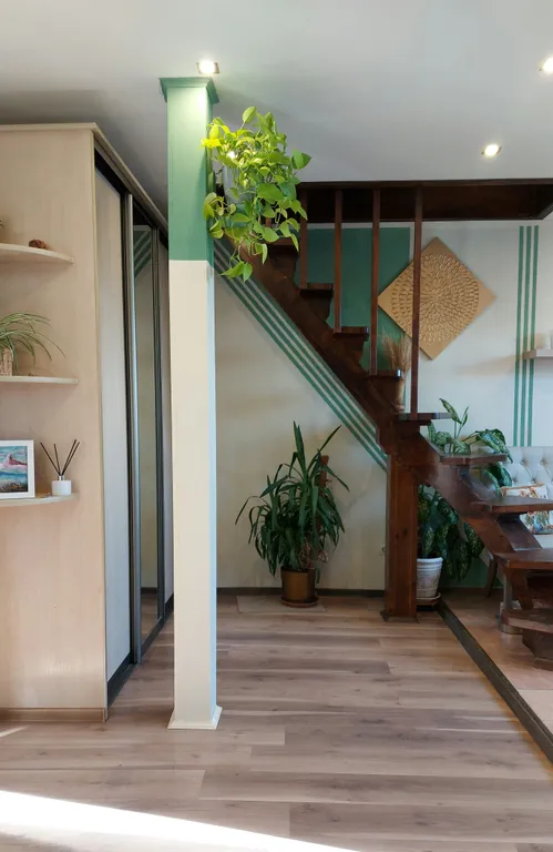 Квартира Квартира Арт мансарда художника — Калининград