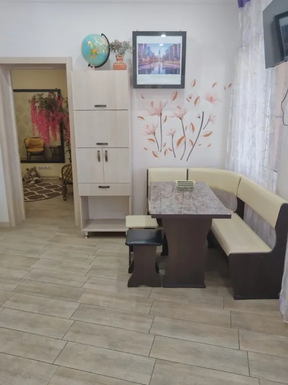 Квартира Гостевой дом " калинина 20 " апартаменты — аренда посуточно в Ейск