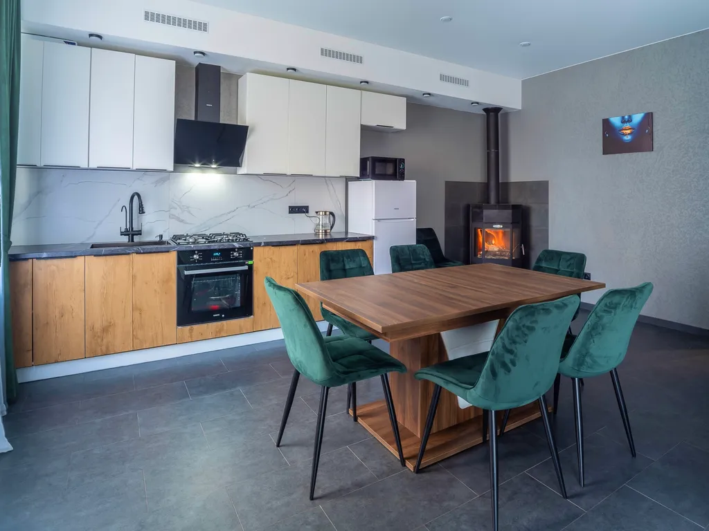 Апартаменты с баней и камином