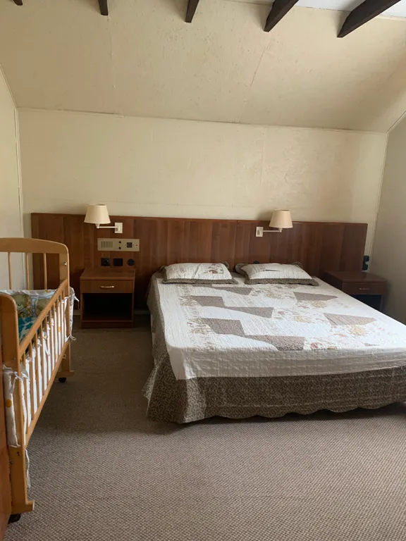 Коттедж Домик в саду — аренда посуточно в Небуг