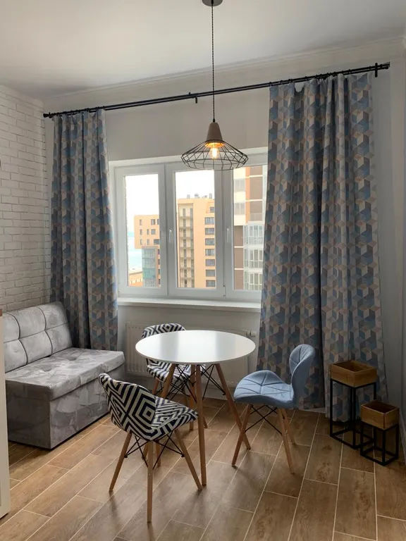 UzorApart Современная квартира, вид на море и парковка, набережная