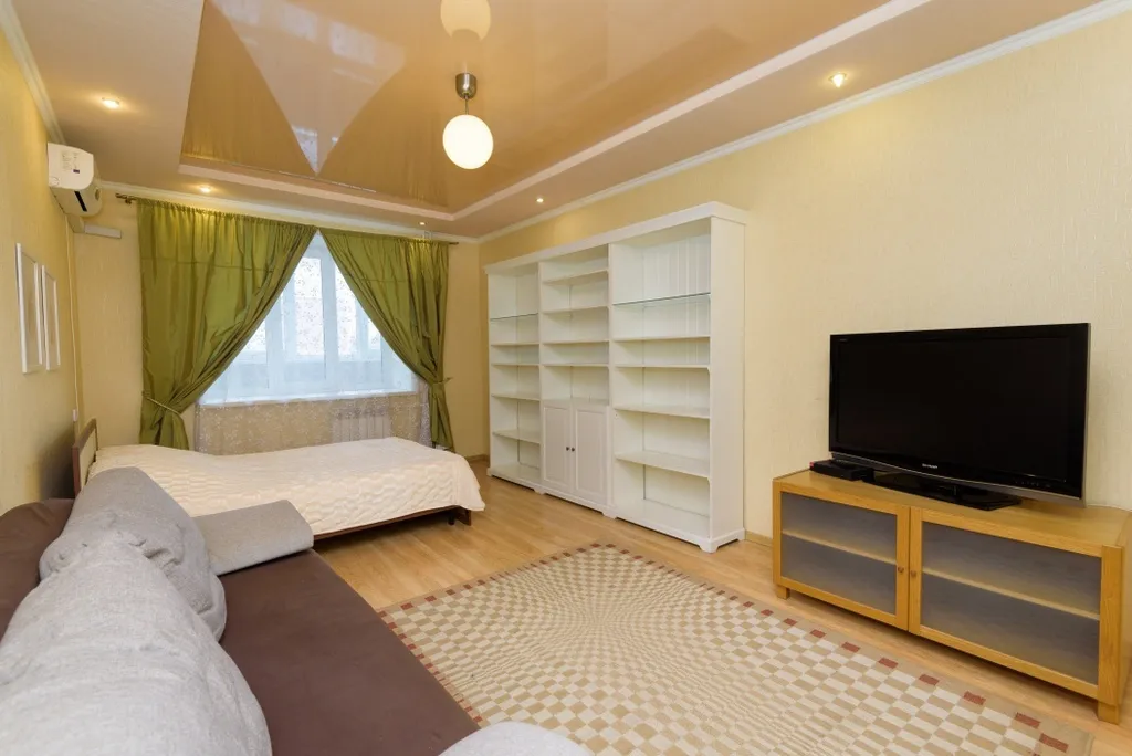 Просторная современная 1 комнатная квартира в центре