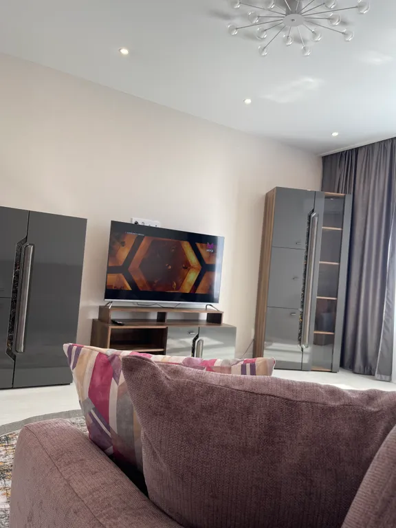 Просторный luxe в новом доме в центре города