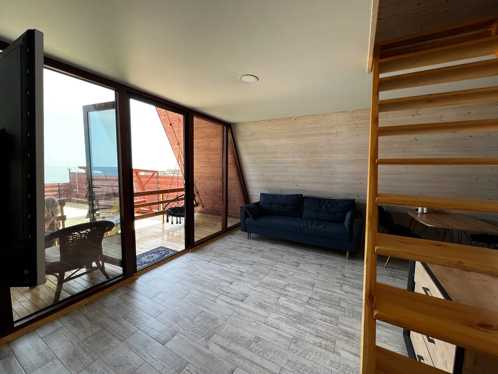 Домики у моря