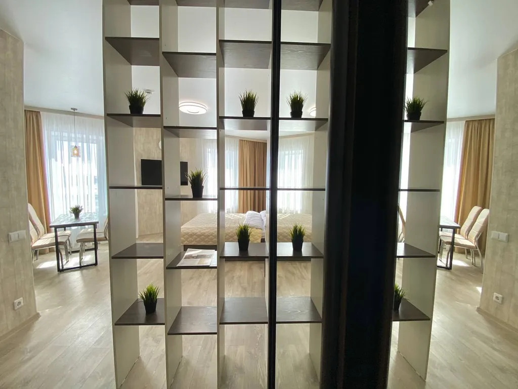 Стильная студия в апарт-отеле Кристалл