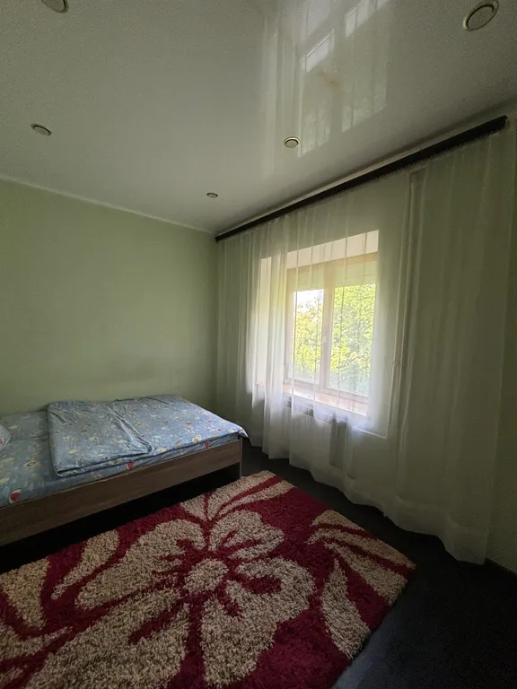 Просторная квартира с 3 изолированными спальнями и отдельным входом