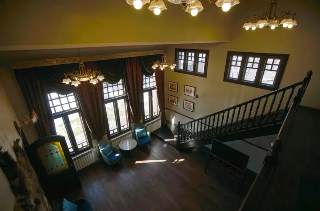 Дом 290 м2 на участке 100 соток