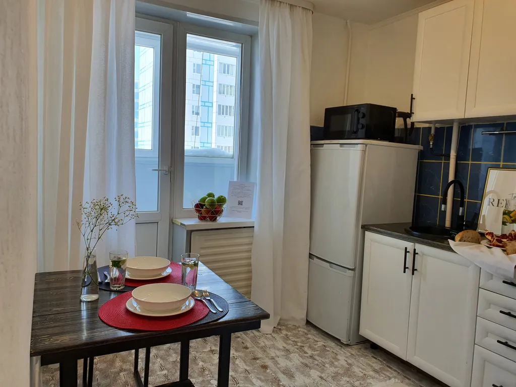 Квартира с большой кроватью и оплаченными домашними кинотеатрами