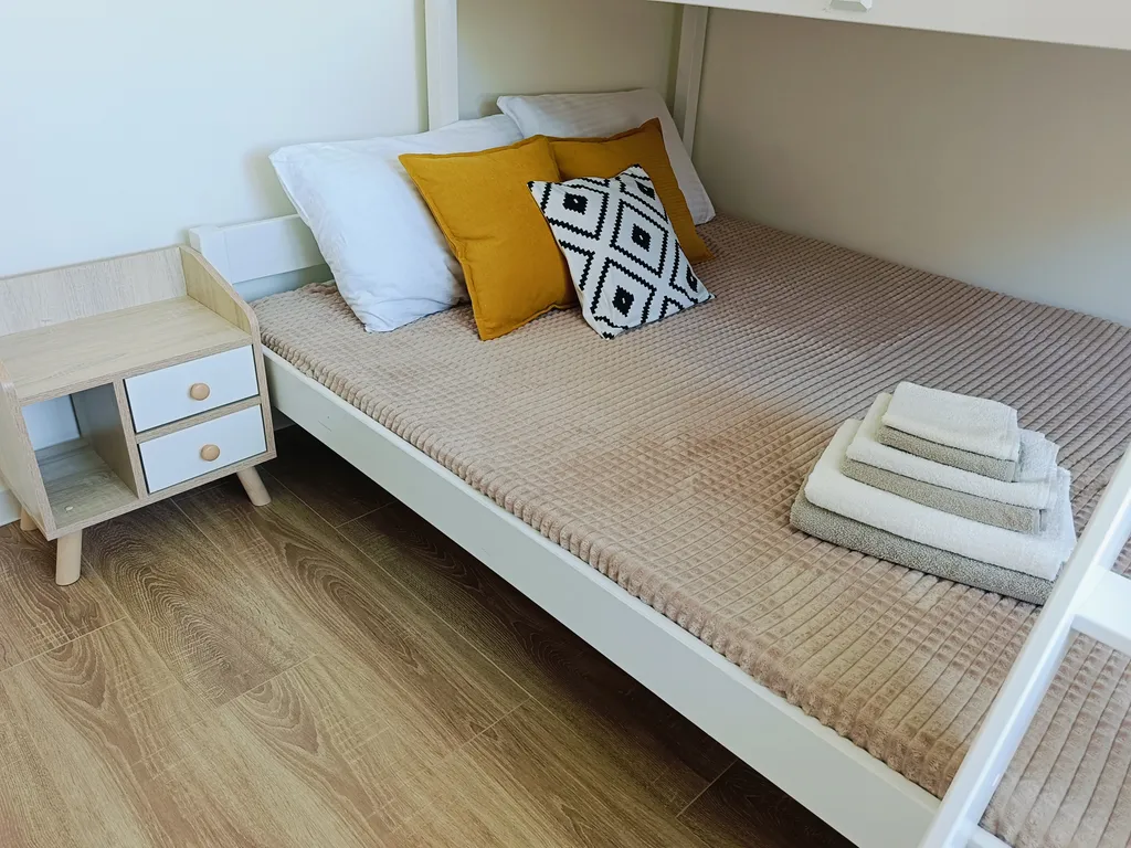 Уютный дом с бассейном под ключ