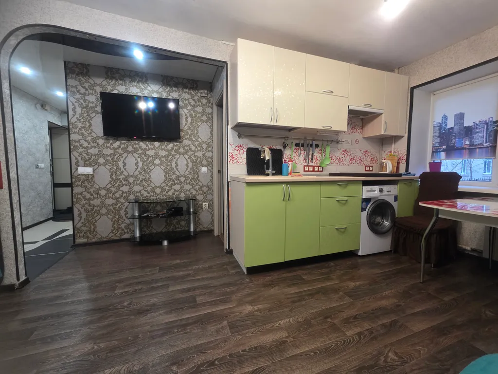 Евротрёшка в тихом центре