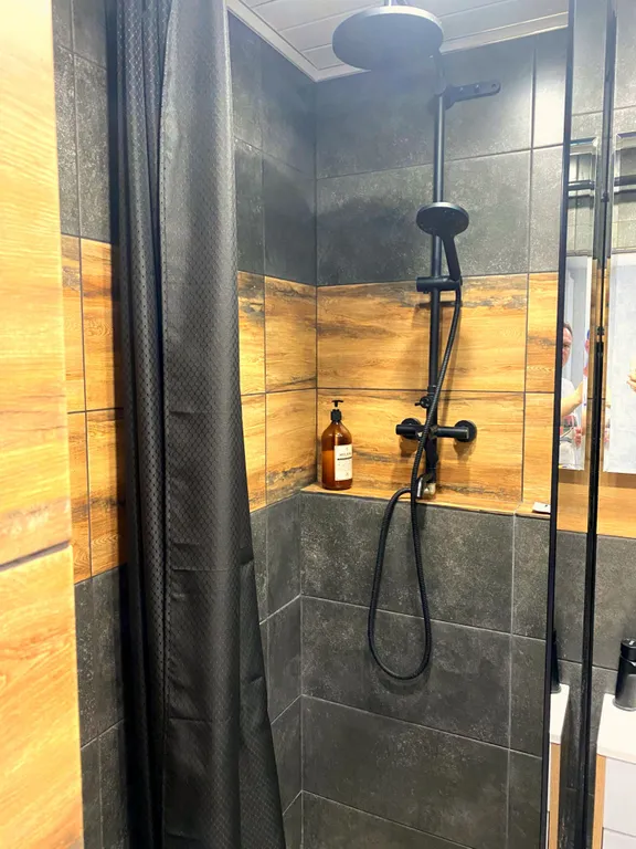 Очень уютная, стильная квартира студия в стиле лофт