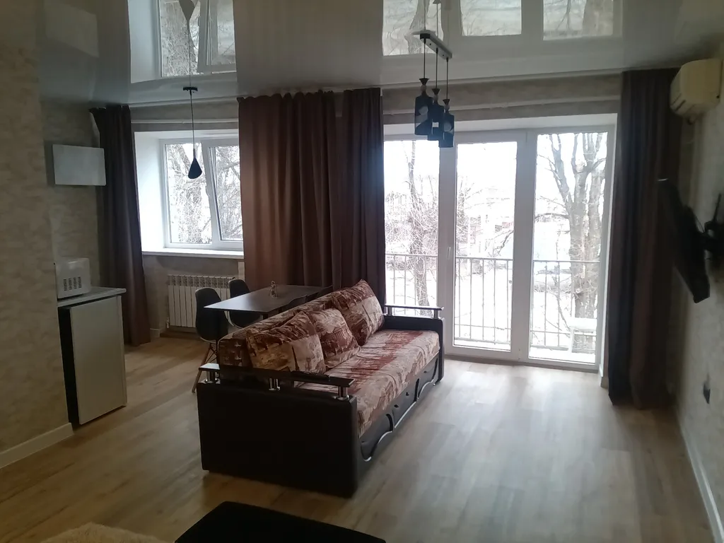 Квартира Студия в спальном районе — аренда посуточно в Калач-на-Дону