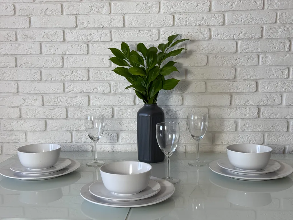 Квартира с балконом и видом на море