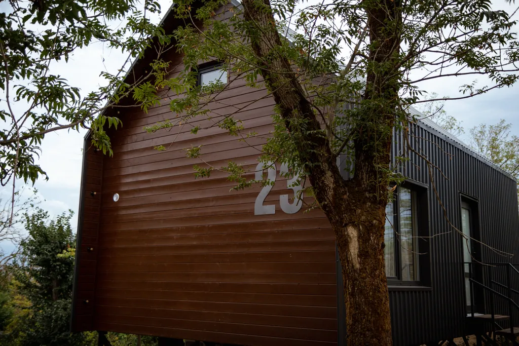 Четырёхместный барнхаус с видом на море