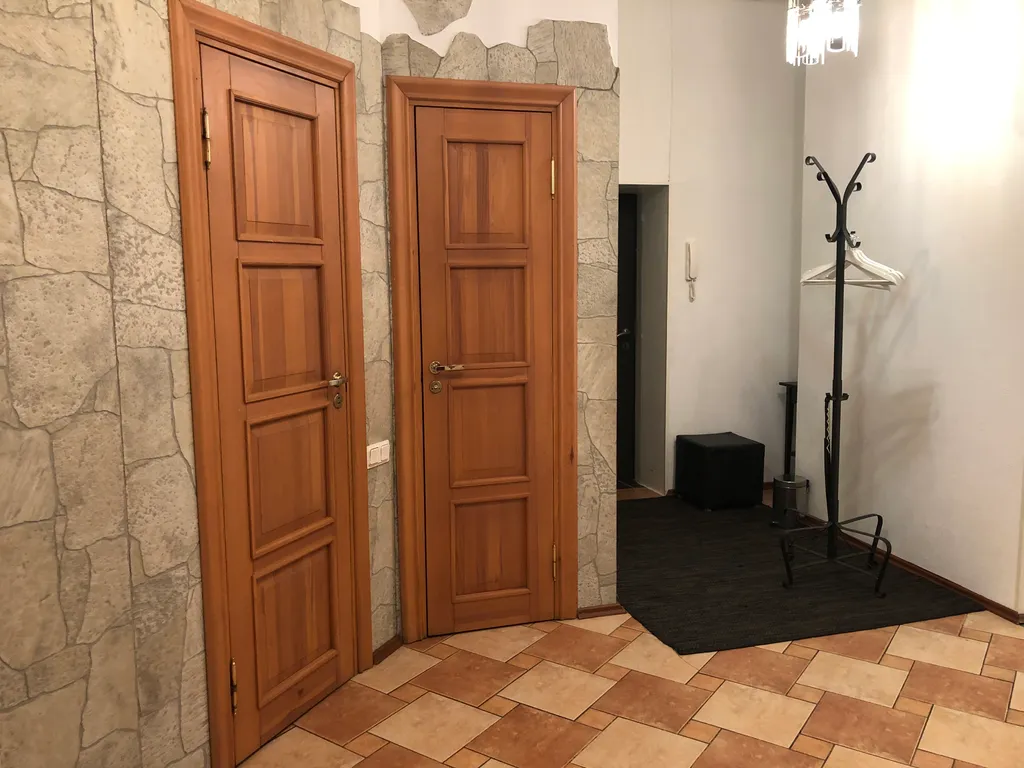 Квартира с эркером и видом на парк Эспланада