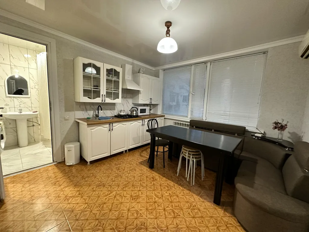 Квартира 2-комнатная квартира в 5 минутах от пляжа — Махачкала