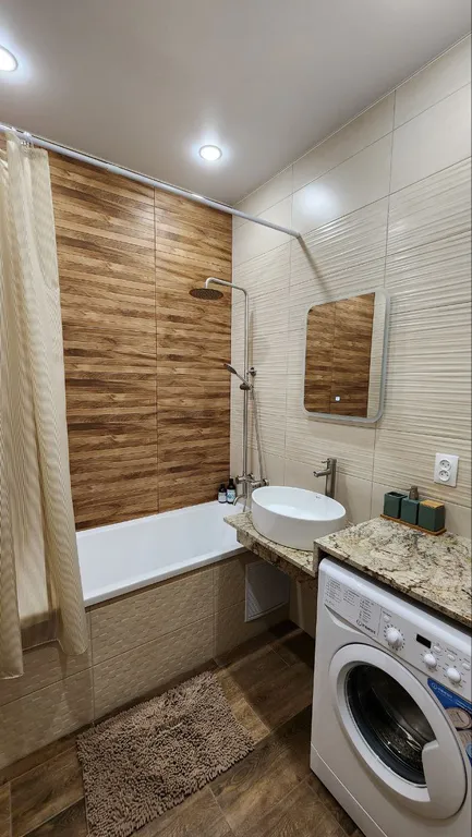 Просторная квартира с новым ремонтом