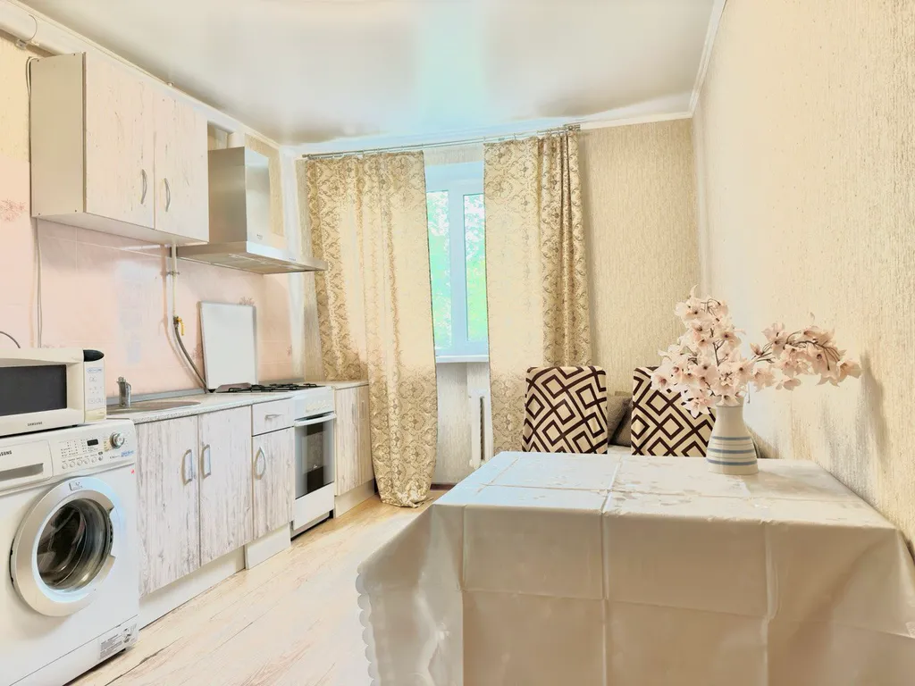 Квартира рядом с Площадью Победы