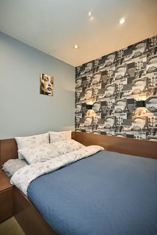 Квартира Квартира с 3-мя раздельными спальными местами возле жд вокзала — Красноярск